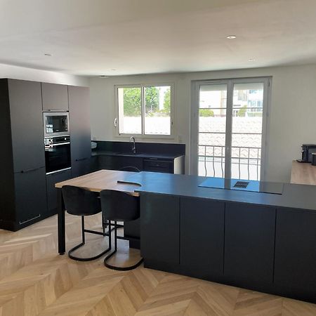 Les Appartements Du Carnot - Terrasses Et Jardins Ла Рошел Екстериор снимка