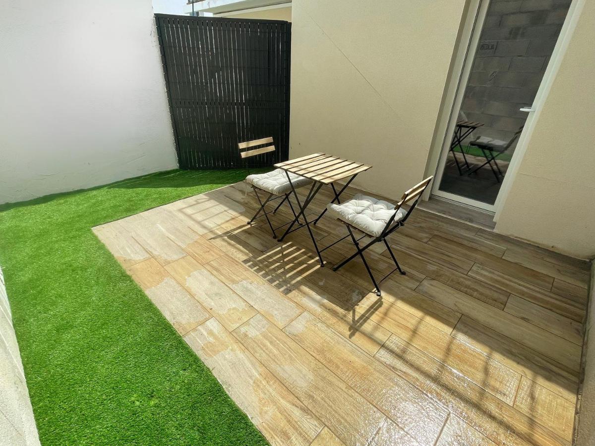 Les Appartements Du Carnot - Terrasses Et Jardins Ла Рошел Екстериор снимка